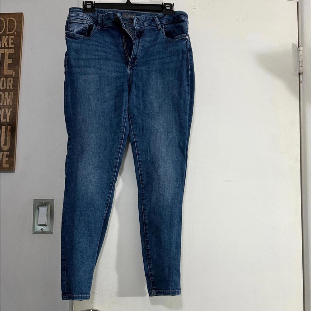 DL1961 Classic Blue Skinny Jeans
